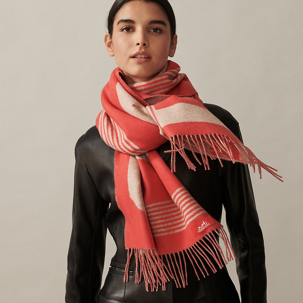 【おしゃれ】HERMES Sciarpa Casaque Sangle a Boucle Casaque Sangle a Boucle scarf | Hermès Australia